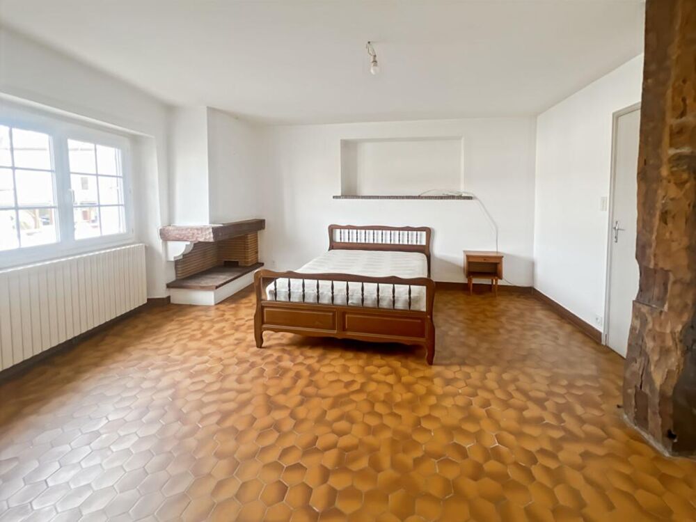 Maison meublée 96m2 - 2 chambres + 1 bureau - jardin