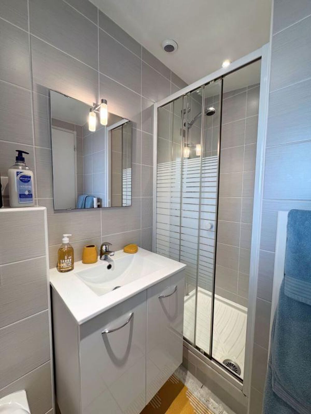 Location Appartement Beau studio meubl� de 25m� avec terrasse La rochelle