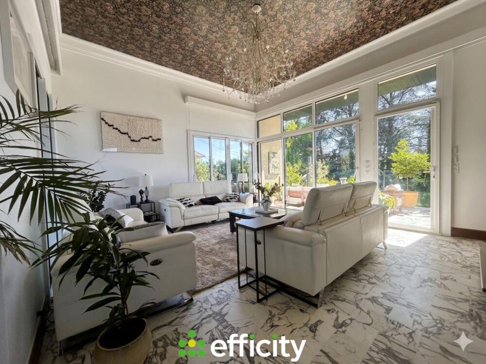 à vendre  Maison Décines-Charpieu (69150)