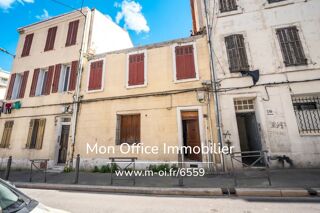  Immeuble à vendre 15 + pièces 220 m²