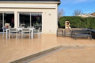  Villa à vendre 5 pièces 167 m²