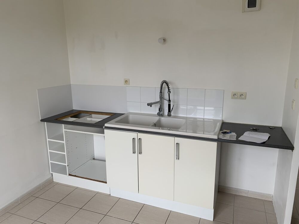 Location Appartement Appartement T3 avec parking et balcon à le Mesnil-Esnard Le mesnil esnard