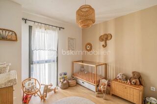 Vente Appartement Superbe Appartement T4 avec Terrasse au calme Bordeaux