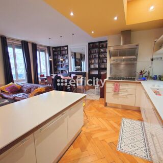  Appartement à vendre 5 pièces 156 m²