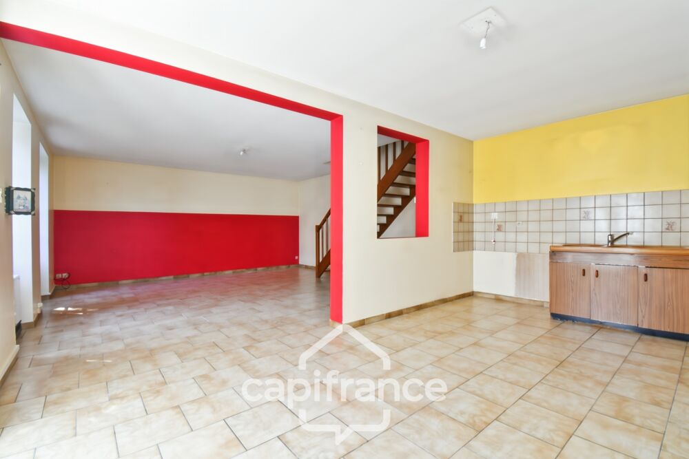 Vente Maison Maison à vendre 4 pièces PAILLE (17) sur 650 m² de jardin avec garage Paille