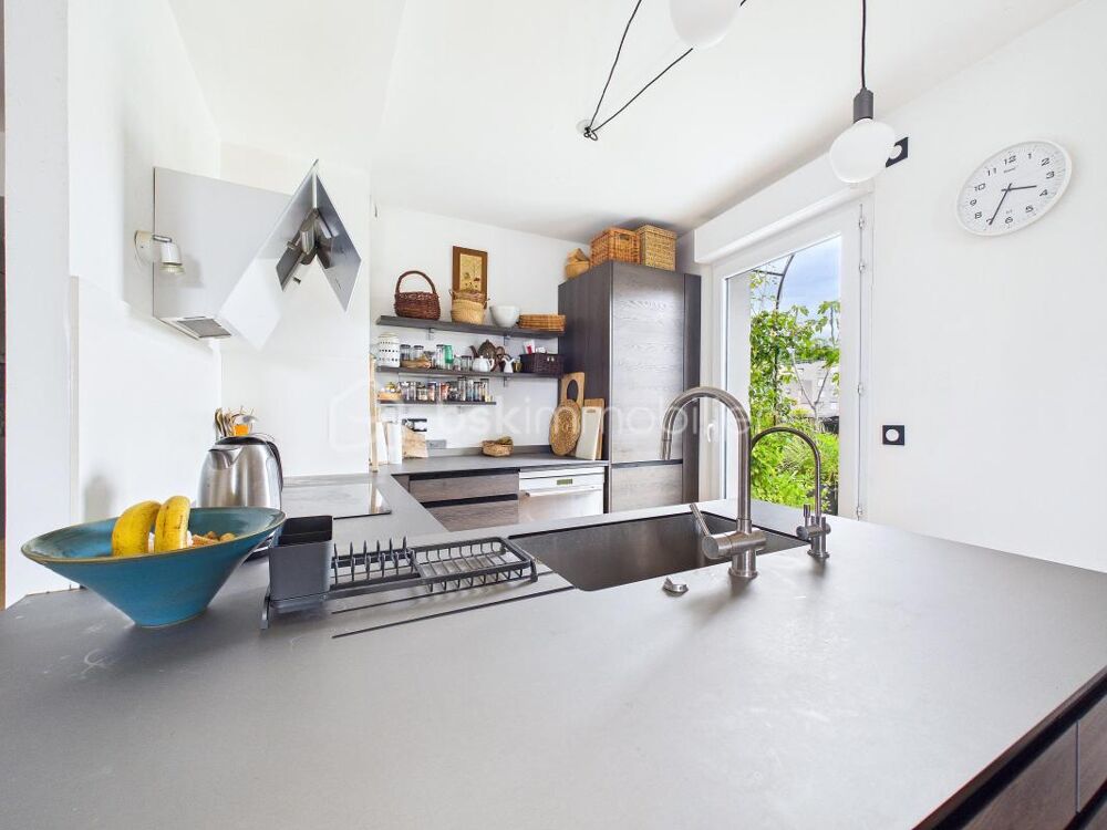 Vente Duplex/Triplex DUPLEX EXCEPTIONNEL 87 M² - TERRASSE & BALCON 42 M² SANS VIS-À-VIS Romainville