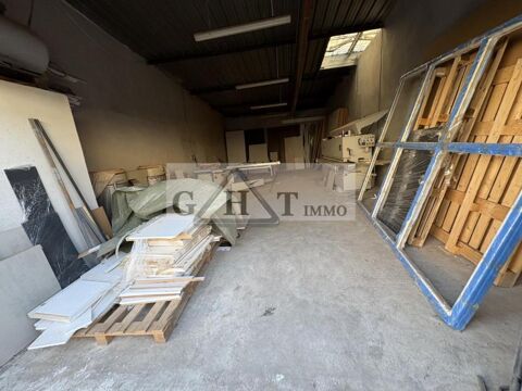 ENTREPOT A LOUER 100M² A VAUX LE PENIL 1230 77000 Vaux le penil