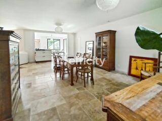  Villa � vendre 6 pi�ces 133 m�