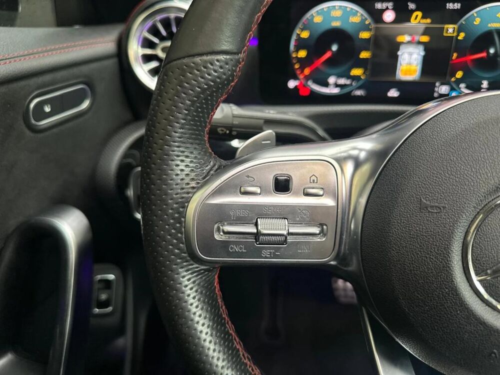 Classe CLA BENZ 200 AMG LINE – TOIT OUVRANT SI&Egrave;GES CHAUFFANTS ENTRETIEN 2020 occasion 73000 Chambery