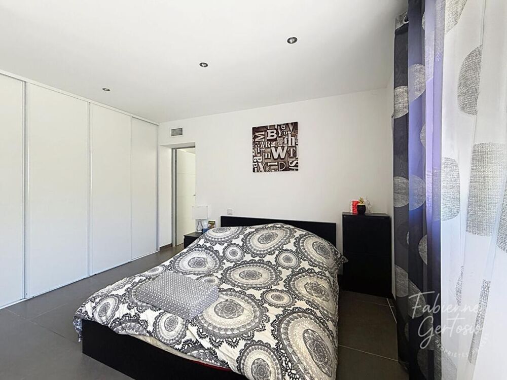 Vente Maison La Valette-du-Var ! Maison contemporaine de 240 m2 sur 2194 m2 de terrain La valette du var