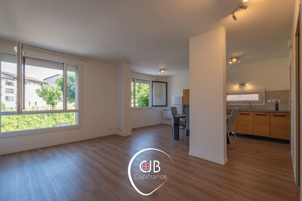Appartement à vendre 2 pièces CRAN GEVRIER (74)