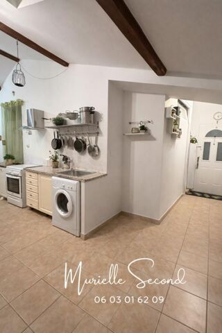  Immeuble � vendre 10 pi�ces 209 m�