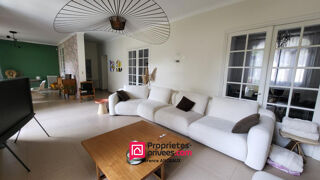  Maison à vendre 8 pièces 326 m²