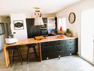  Villa  vendre 6 pices 134 m