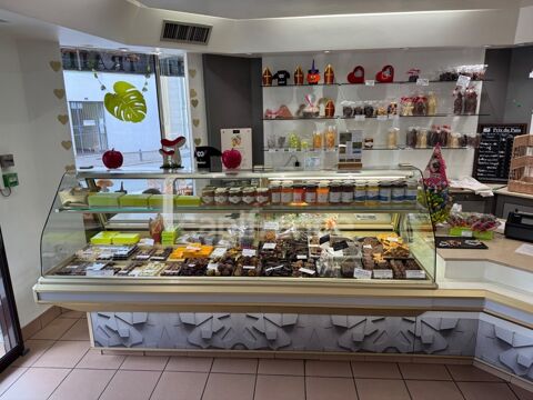   Fonds de commerce à vendre Chocolaterie ,Pâtisserie, Glacerie, Confiserie, Traiteur, Boulangerie SAINT NICOLAS DE PORT (54) 