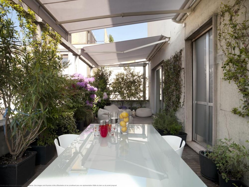 Appartement 5 pièces avec Terrasse et 3 parkings cave