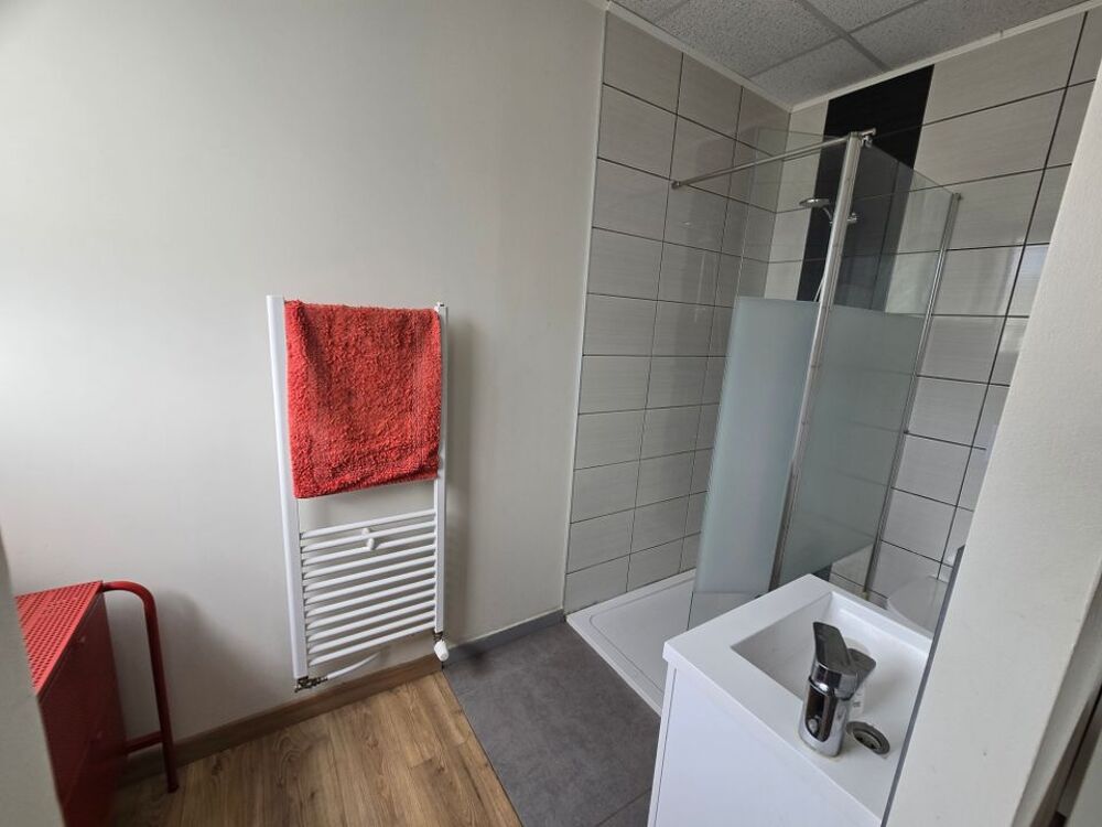 Location Appartement Studio de 20m2 à louer sur Sainte-Suzanne Sainte suzanne