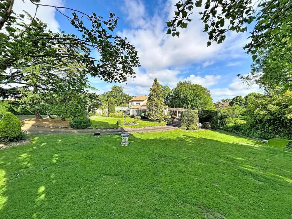 Vente Propriété/Château Propriété à Bressuire Bressuire