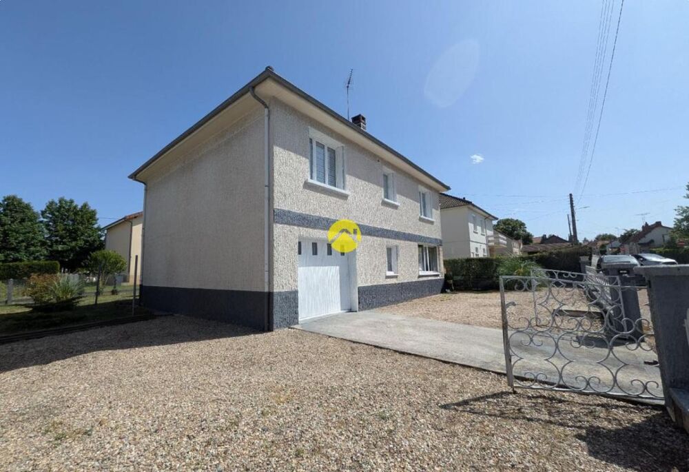 Vente Maison Maison proche commerces Commentry