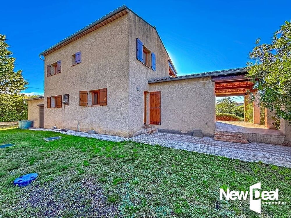 SOUS OFFRE D'ACHAT_SEILLANS, Maison individuelle composée de 4 pièces dont 3 chambres, édifiée sur terrain plat clôturée