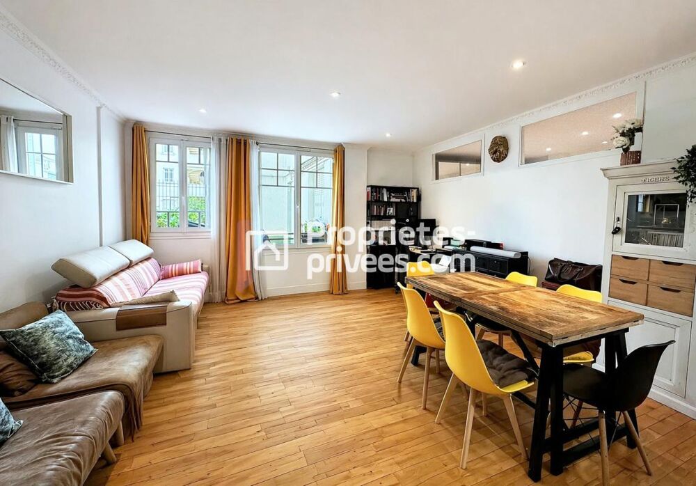 Vente Appartement 75015 PARIS - Appartement T3 - 2 chambres - 61.7 m2 - Proximité Tour Eiffel Paris 15