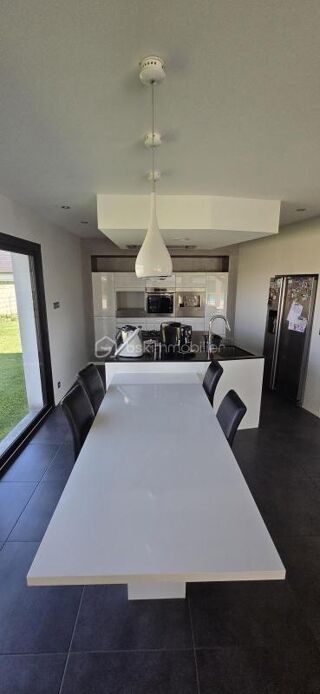  Villa � vendre 7 pi�ces 165 m�