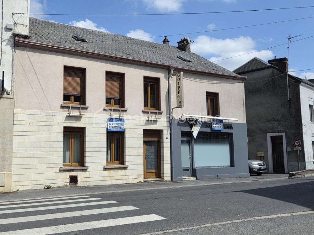 Grande maison de village rénovée à Bogny sur Meuse