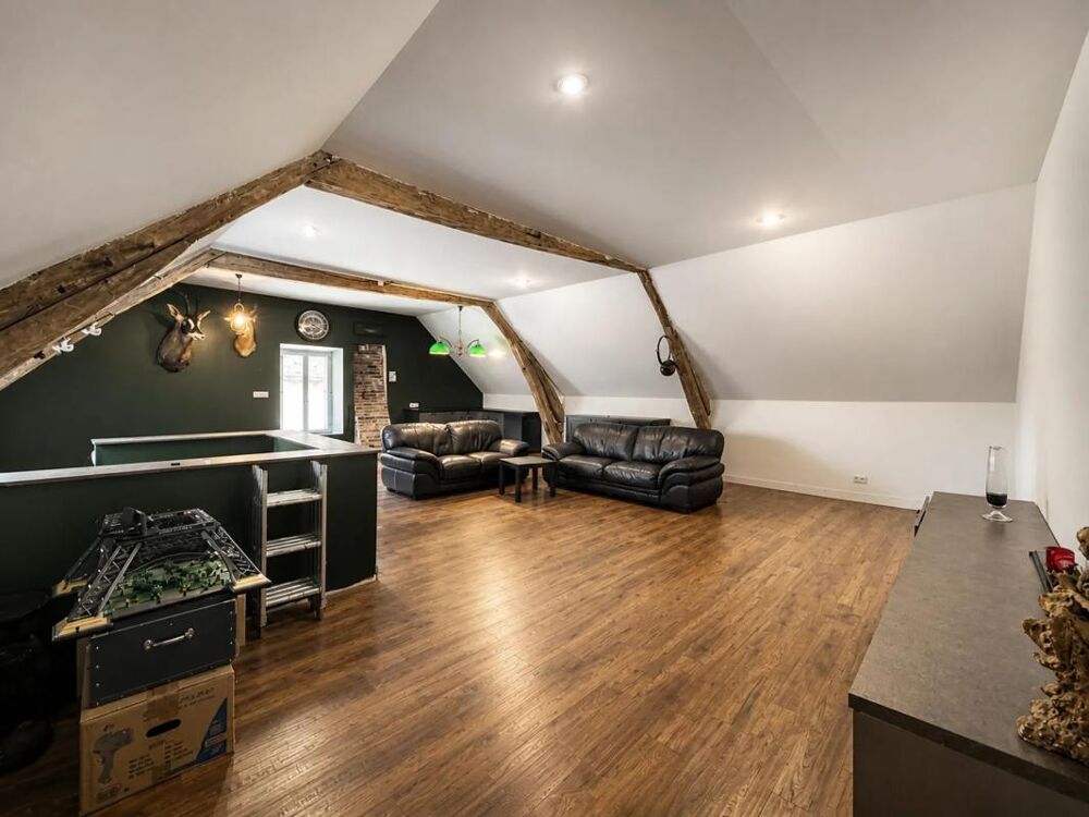 Vente Maison Maison familiale de 230 m² avec 5 chambres, grenier amménagé La selle sur le bied