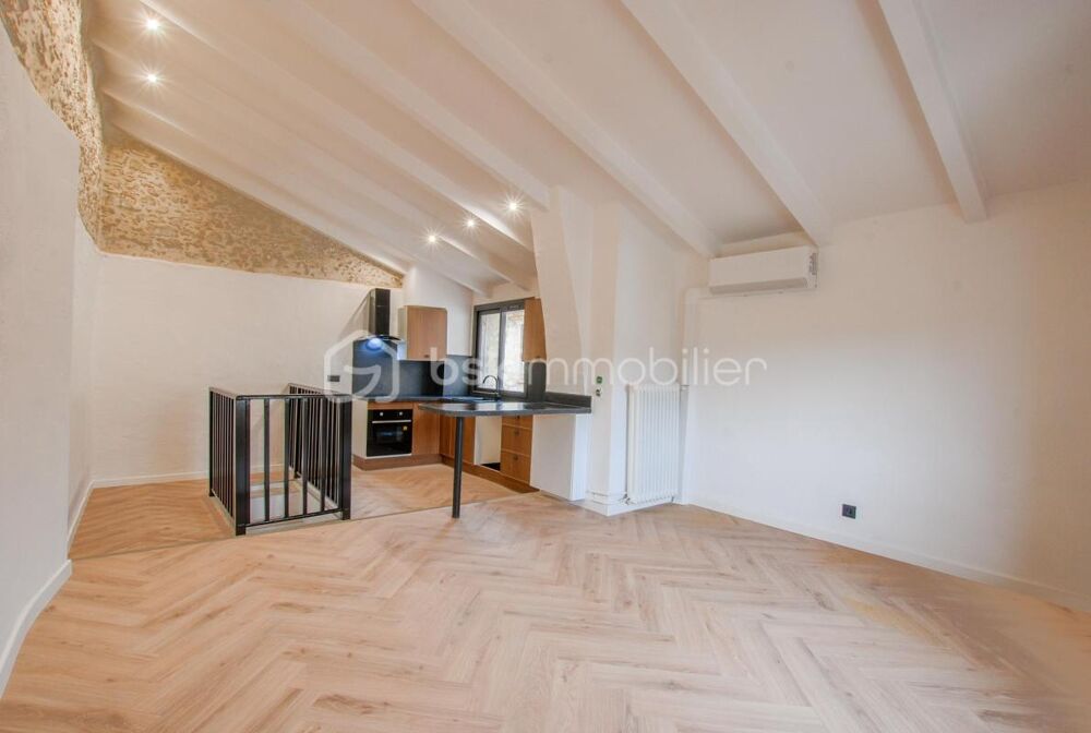Maison de village rénovée 87 m²  2 ch + bureau  cave indépendante  calme impasse
