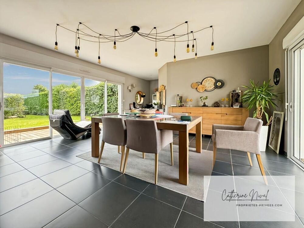 Maison 180 m2, 5 chambres, garage 60 m2
