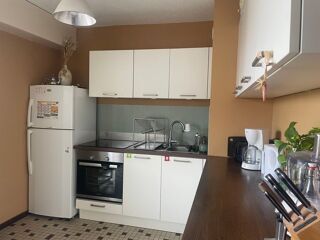  Appartement à louer 3 pièces 69 m²