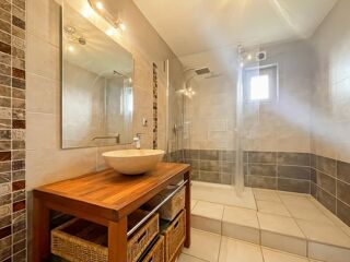  Maison à vendre 10 pièces 257 m²