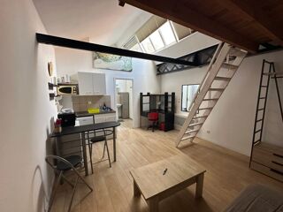  Appartement à louer 1 pièce 32 m²