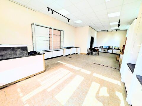   Local commercial 51 m² TOUS COMMERCES – Entrée de ville – Parking gratuit – Fort passage 