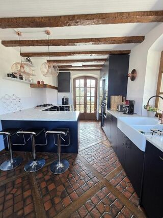  Villa � vendre 5 pi�ces 215 m�