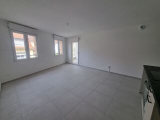  Appartement à louer 1 pièce 31 m²