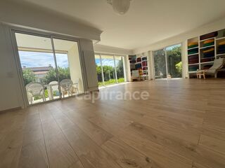  Villa � vendre 6 pi�ces 233 m�