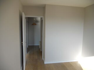  Appartement à louer 2 pièces 42 m²