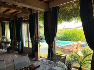  Maison à vendre 8 pièces 284 m²
