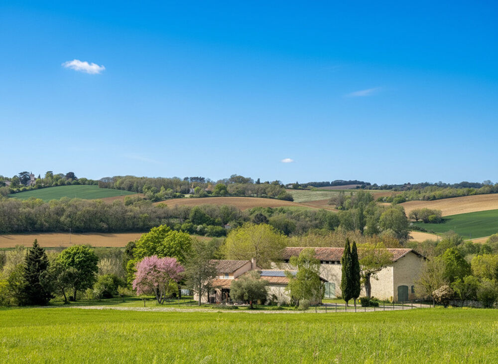 Maison 5 pièces 132 m² · à Castera Lectourois · 132 m² · 359 000 €