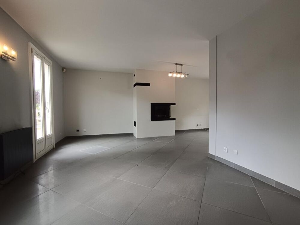 Maison Lamorlaye 5 pièce(s) 101 m2