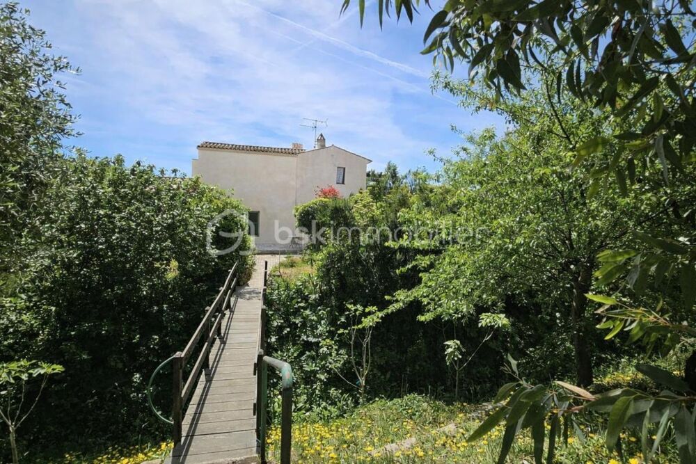 Coup de coeur ! Spacieuse maison familiale avec terrasse et jardin au calme à Fréjus
