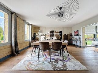  Propriété/château à vendre 8 pièces 321 m²