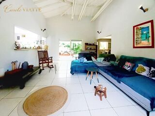  Villa à vendre 8 pièces 214 m²