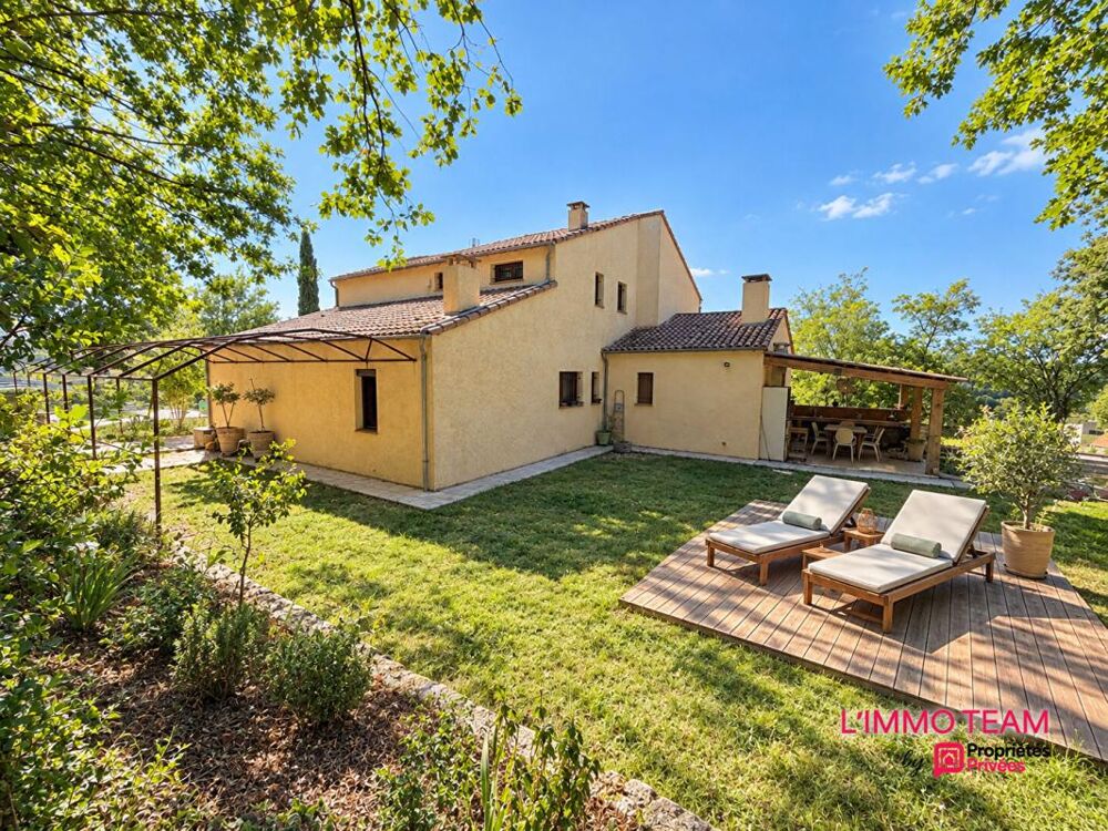 Vente Maison Cahors proche centre - Maison 5 chambres sur 2900 m² avec piscine et garage Cahors