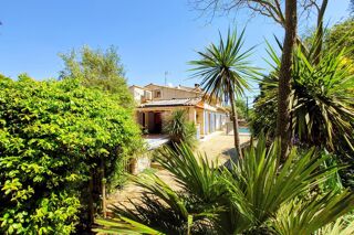  Villa à vendre 11 pièces 660 m²