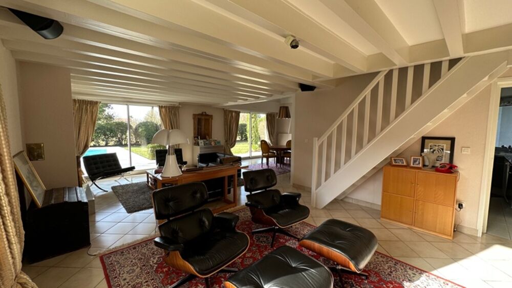 Vente Villa Villa bourgeoise 5/6 pièces au coeur du golf de Pessac Pessac