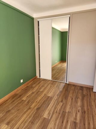  Appartement à louer 2 pièces 49 m²