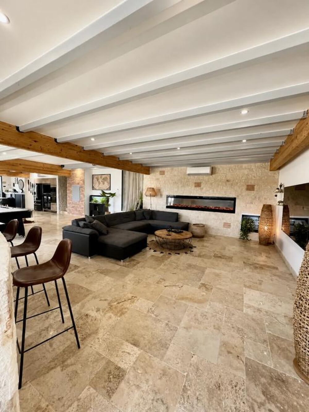 Vente Villa Villa de 12 pièces de 650 m² à Saint-Nexans Saint nexans
