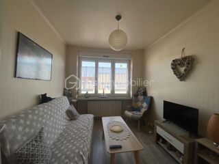  Immeuble à vendre 13 pièces 300 m²